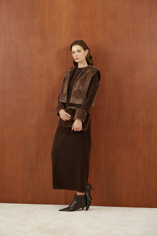 Kahverengi Peluş Kürk Yelekli Triko Elbise