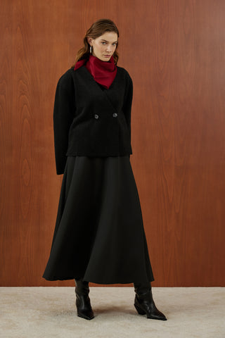 Siyah Köpük Kaşe Dikişsiz Ceket