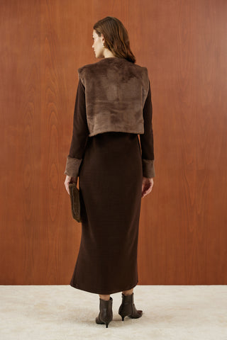 Kahverengi Peluş Kürk Yelekli Triko Elbise