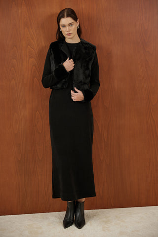 Siyah Peluş Kürk Yelekli Triko Elbise