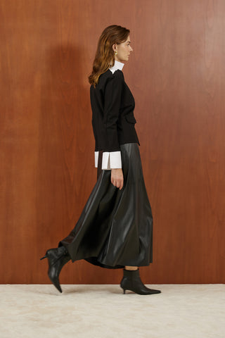 Siyah Poplin Detaylı Gold Düğmeli Ceket