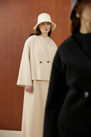 Siyah Köpük Kaşe Dikişsiz Takım