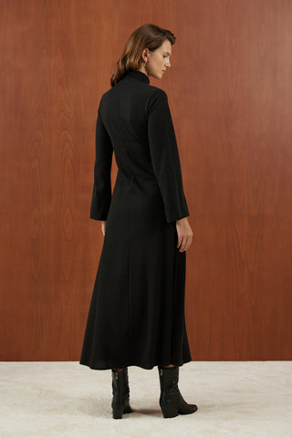 Siyah Önden Bağlamalı Fitilli Triko Elbise