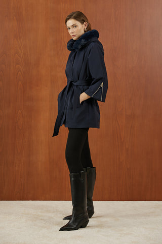 Lacivert Kapişonu Kürklü Trenç Mont