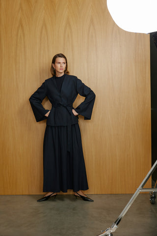 Lacivert Arya Takım