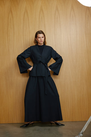 Lacivert Arya Takım