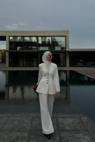 Ekru Pens Detaylı V Yaka Ceket