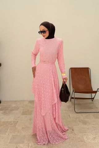 Şal Detaylı Balık Kesim Dantel Elbise Pembe