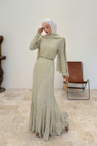 Şal Detaylı Balık Kesim Dantel Elbise Yeşil