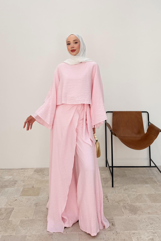 Pelerin Detaylı Pantolonlu İkili Takım Pembe