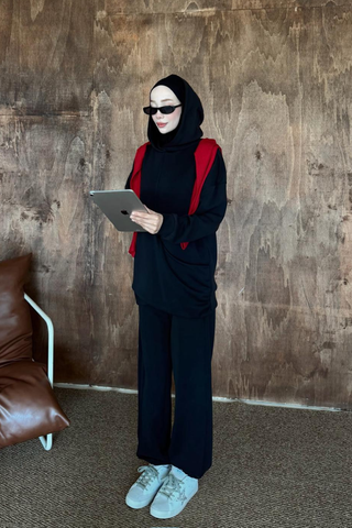 Drape Detaylı Kapüşonlu Pantolunlu İkili Takım Siyah