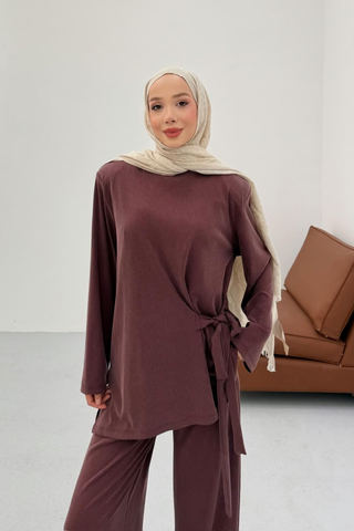 Önü Parçalı Beli Bağlama Detaylı Pantolonlu İkili Takım Mürdüm