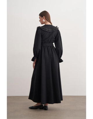 Bebe Yaka Kuşaklı Elbise - Siyah