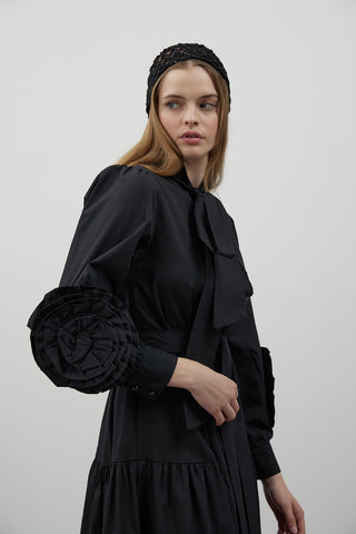 Kolları Gül Detaylı Poplin Elbise - Siyah