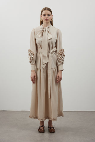 Kolları Gül Detaylı Poplin Elbise - Bej