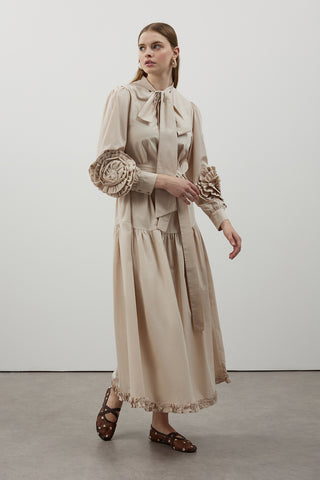 Kolları Gül Detaylı Poplin Elbise - Bej