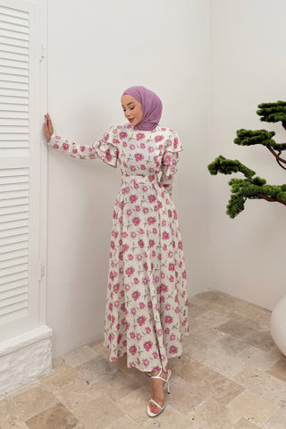 Kolları Volan Detaylı Gül Desen Elbise Gül