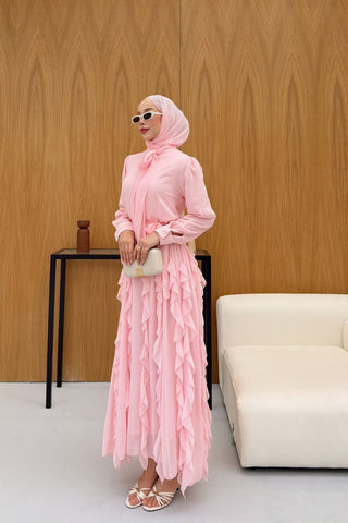 Eteği Volanlı Fırfırlı Şifon Elbise Pembe