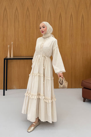 Bel Büzgülü Püskül Detaylı Elbise Bej