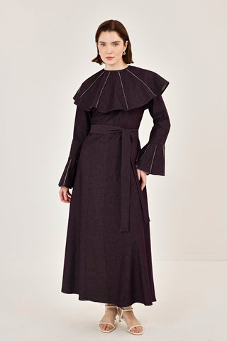 Pelerin Detaylı Taşlı Gabardin Elbise Burgonya