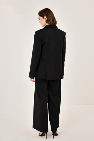 Fular Detaylı Ceket Pantolon Takım Siyah