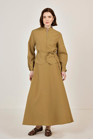 Fermuar Detaylı Etekli Takım Yağ Yeşili