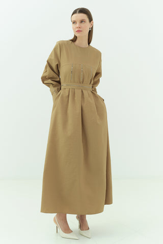 Taş Detaylı Pensli Elbise Yağ Yeşili