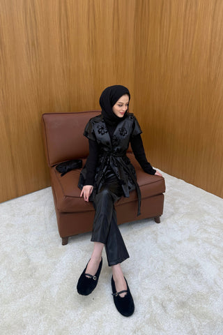 Siyah Flok Baskılı Süet Deri Yelek