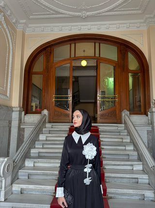 Gül Tokalı Gömlek Yaka İkili Takım Siyah
