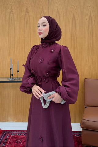 Çiçek Detaylı Kıloş Organze Elbise Mürdüm