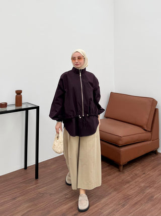 Beli Lastikli Dik Yakalı Fermuarlı Mont Bordo